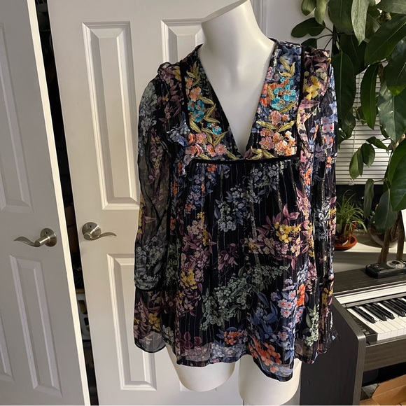 Binet Bahl floral anthropology top - Picture 2 of 9